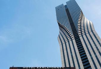 Clarion Hotel Karlatornet allows 18 year olds to book a room