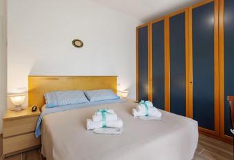 Casa di Lucy e Max has Balcony rooms