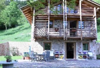 Chalet Soandel a Stenico has Balcony rooms