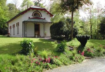 The Gatelodge, Hilton Park has Balcony rooms