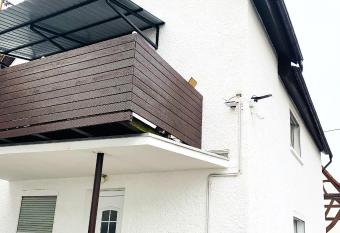 Monteuerhaus in der n  he Frankfurt has Balcony rooms