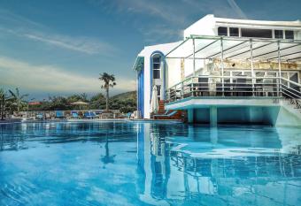 Skion Palace Beach Hotel-Bungalows & Boutique Hotel has Balcony rooms