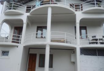 Merabi Guest House has Balcony rooms