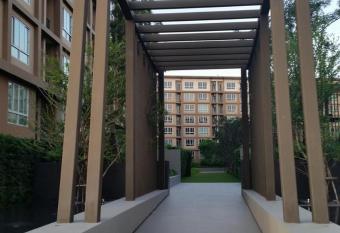 The Relaxing Room Mountain View at Baan Tew Lom Condominium Cha Am - Hua Hin allows 18 year olds to book a room