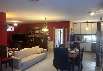 Taverna del Vesuvio has Balcony rooms