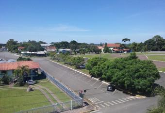 Hotel Bemtevi has rooms with a private hot tub