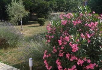 Adriana Holiday Apartment has Balcony rooms