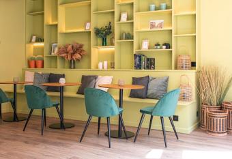 In Sint Lambertus has Balcony rooms