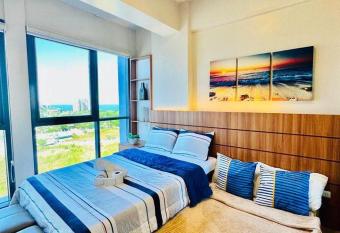 Amazing Sea View at Mactan Newtown has Balcony rooms