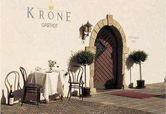 Gasthof zur Krone has Balcony rooms