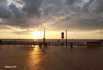 Suite Cappuccino allows 18 year olds to book a room