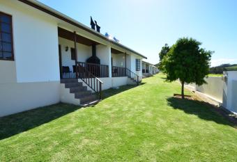 D Aria Guest Cottages allows 18 year olds to book a room