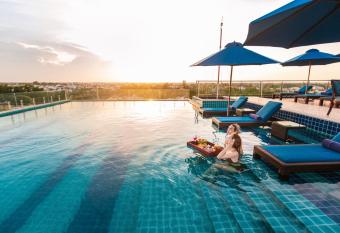 Qualia De H  tel Hoi An has Balcony rooms