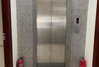 Tr  c L  m hotel has Balcony rooms