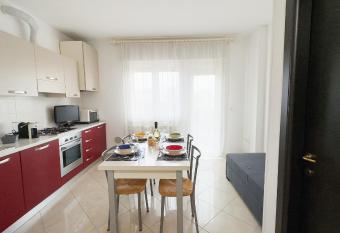 Esperia Apartment has Balcony rooms