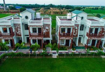 Mohor Kutir Resorts has Smoking/Balcony rooms