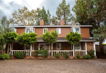 J Patrick Inn allows 18 year olds to book a room