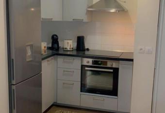 Super T2 meubl   en bord de seine has Balcony rooms