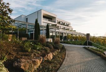 Heitlinger Hof has Balcony rooms
