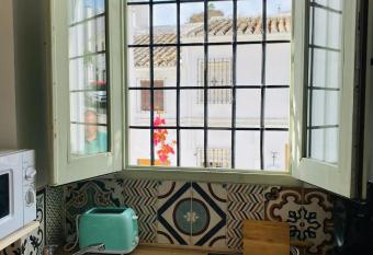 minicasita tipica allows 18 year olds to book a room