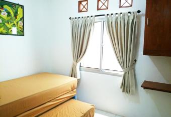 Hostel Bogor allows 18 year olds to book a room