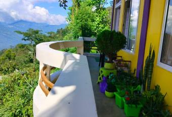 DUMZAN Homestay and Farm has Balcony rooms