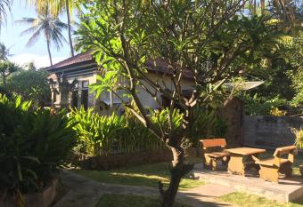 Kputra Homestay has Balcony rooms