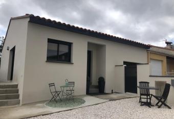 Maison de vacances le Bosquet has Balcony rooms