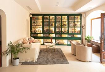 Terra de vents allows 18 year olds to book a room