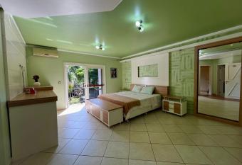 Hospedagem da Ana has Balcony rooms