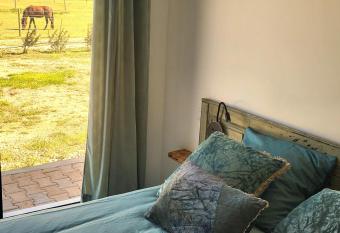 Maison d h  tes au sein d une   curie has Balcony rooms