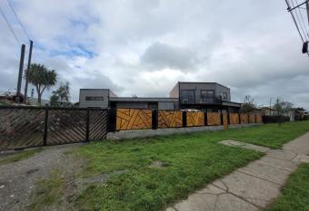 Hospedaje Alimar has Balcony rooms