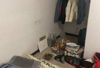 vincent house has Balcony rooms