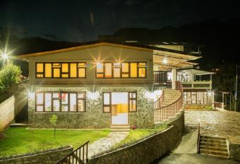 Martam Retreat has Balcony rooms