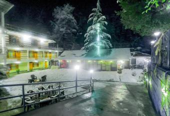 Luvya Retreats Hotel has Smoking/Balcony rooms