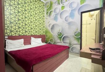 Hotel Star INN has Balcony rooms