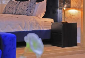 Hotel La Casa Blanca has Balcony rooms