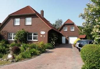 Haus M  hlenblick has Balcony rooms