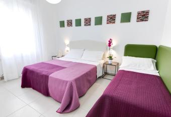 Residence Diffuso Arcobaleno allows 18 year olds to book a room