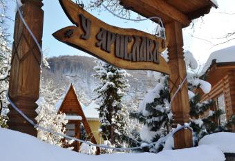 U Yaroslava Hotel has Balcony rooms