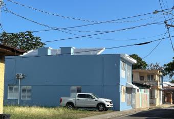 Santoni   s Luxury Rentals has Balcony rooms