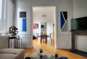 Artiste has Balcony rooms