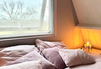 La petite maison Durbuy has Balcony rooms