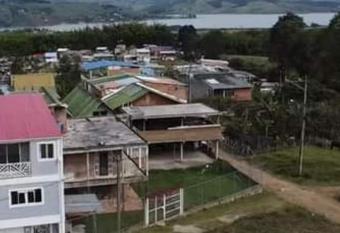 Mirador del lago has Balcony rooms