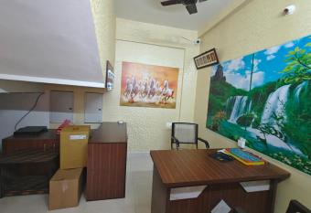 VELU RESIDENCY has Balcony rooms