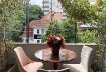 Lindo apto pr  ximo ao Parc  o has Balcony rooms