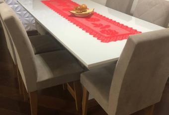 Quarto em Alphaville Barueri SP allows 18 year olds to book a room