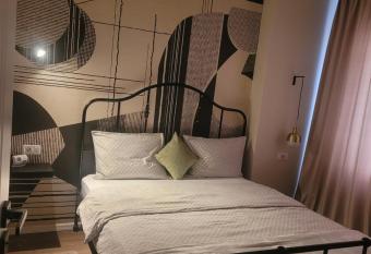 Apartament Diana has rooms with a private hot tub