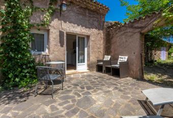 Claudine has Balcony rooms