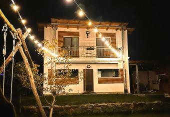 Wanderlust Cottage Avrig has Balcony rooms